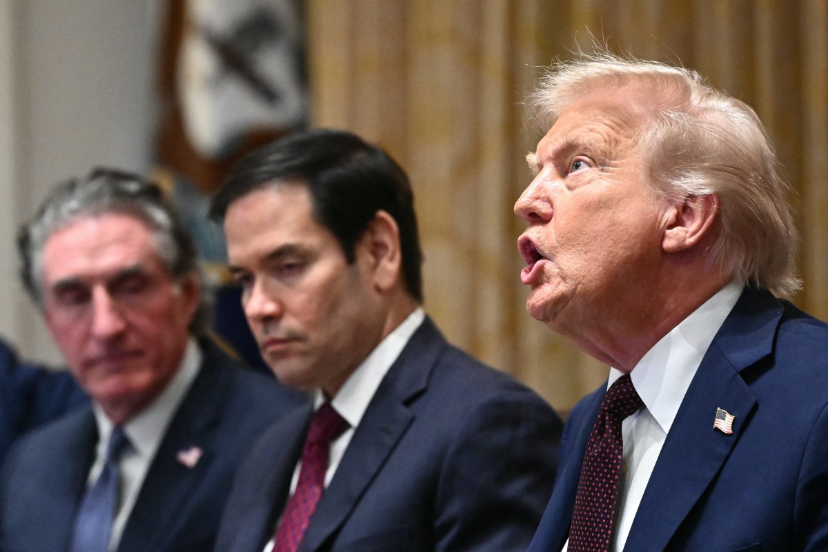 How Trump's Cabinet Turned A Government Meeting Into A Praise Parade