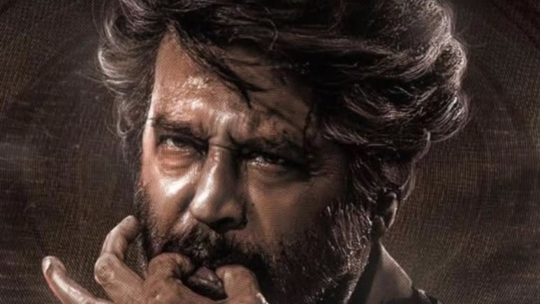 <i>Coolie</i>: Fans Celebrate Rajinikanth's Film By Dancing Outside Theatres, Showering Posters With Milk And Flowers <i>Coolie</i>: Fans Celebrate Rajinikanth's Film By Dancing Outside Theatres, Showering Posters With Milk And Flowers