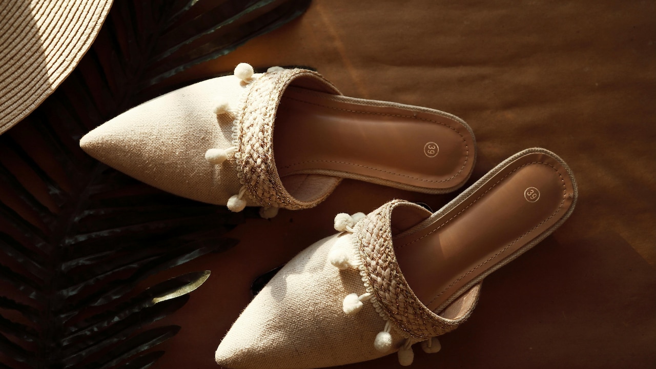 Ballet Flats Are Back, and Here's How Trendsetters and Celebrities Are Wearing Them.