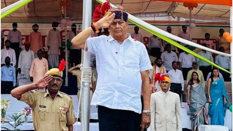 Rajasthan: डूंगरी बांध पर किरोड़ी लाल मीणा का बड़ा बयान! बोले- 'सिर्फ 7 गांव होंगे विस्थापित, विपक्ष फैला रहा झूठ' Rajasthan: डूंगरी बांध पर किरोड़ी लाल मीणा का बड़ा बयान! बोले- 'सिर्फ 7 गांव होंगे विस्थापित, विपक्ष फैला रहा झूठ'