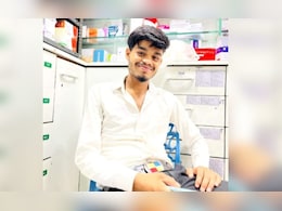 रायपुर में युवक की मौत पर परिजनों का सनसनीखेज आरोप, भाई ने बताया क्या-क्या हुआ रायपुर में युवक की मौत पर परिजनों का सनसनीखेज आरोप, भाई ने बताया क्या-क्या हुआ