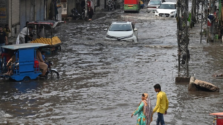 Pakistan Floods: 800 Killed, 7,000 Homes Damaged Due To Poor Planning