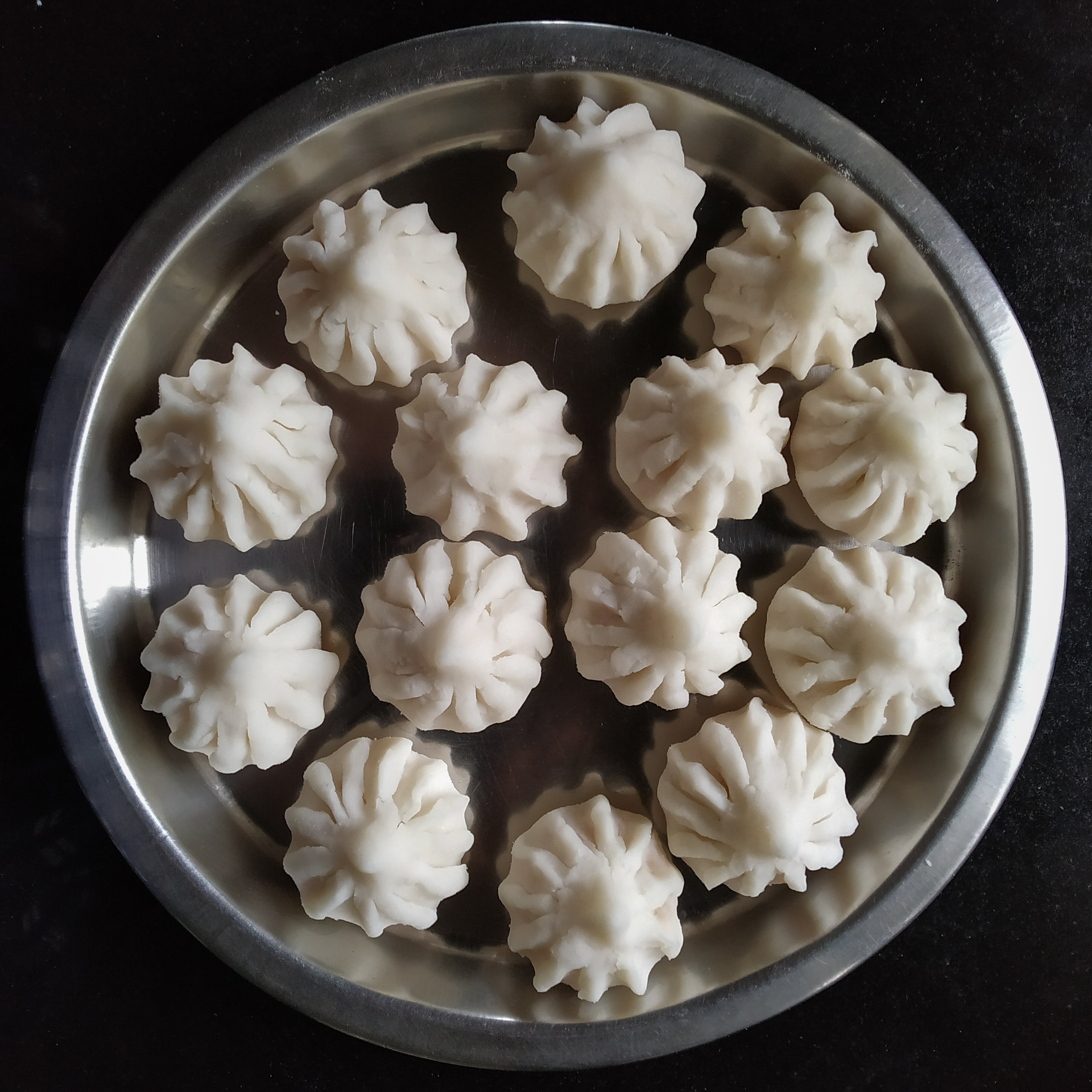 Devotees Can Order Siddhivinayak And Dagdusheth Temple Prasad On Instamart