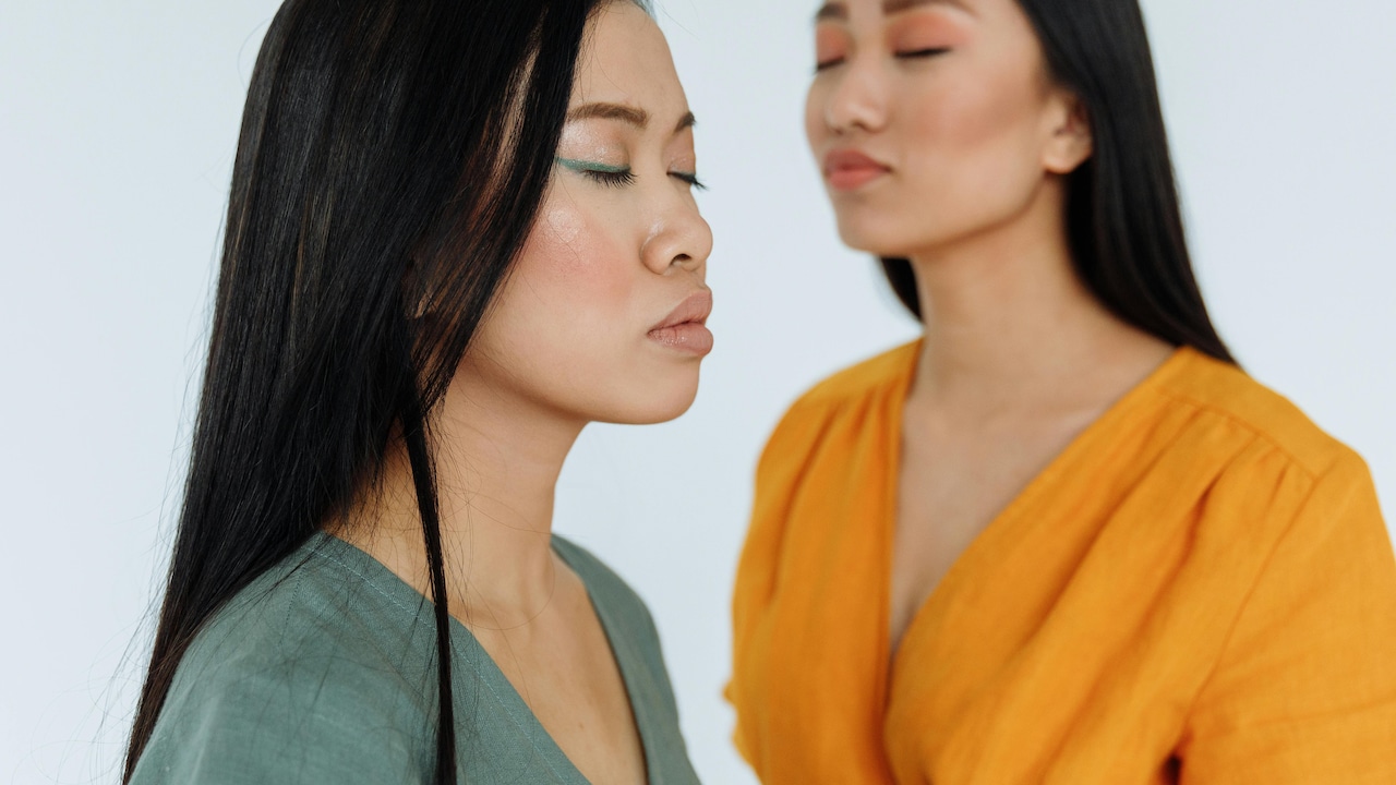 Keep your makeup light to look fresh and energetic