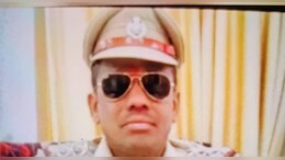 र&zwj;िश्&zwj;वत लेने के आरोपी थानाध&zwj;िकारी पर ग&zwj;िरी गाज, ACB ने हेड कांस्&zwj;टेबल को 20 हजार घूस लेते पकड़ा था रंगे हाथ