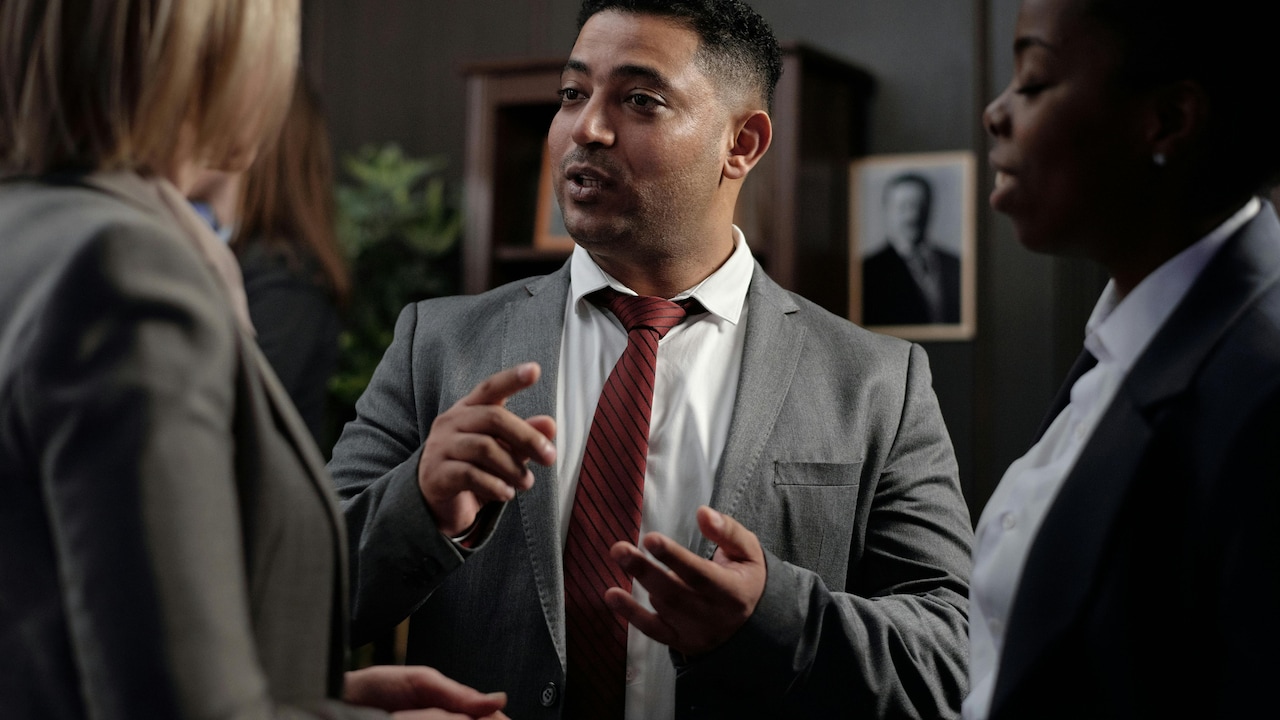 Get A Suit-Buying Guide For Men For Any Special Occasion 