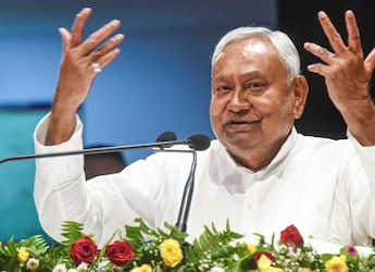 Prohibition: Nitish Kumar&#039;s 2016 Gambit Now 2025 Bihar Polls Lightning Rod