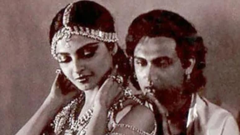 रेखा के साथ किया डेब्यू, दूरदर्शन से पाई पॉपुलैरिटी, इस दिग्गज एक्टर का बेटा हुआ बॉलीवुड में फ्लॉप