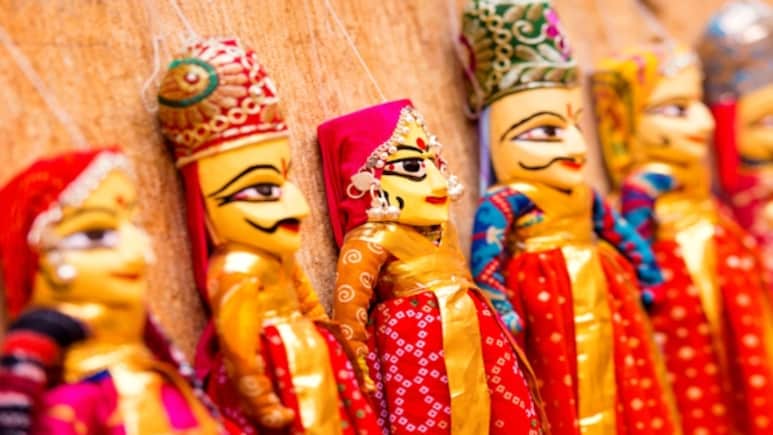 अमेरिकी टैरिफ से बढ़ीं राजस्थान के निर्यातकों की धड़कन! गहलोत बोले- हस्तशिल्प निर्यातक परेशान अमेरिकी टैरिफ से बढ़ीं राजस्थान के निर्यातकों की धड़कन! गहलोत बोले- हस्तशिल्प निर्यातक परेशान