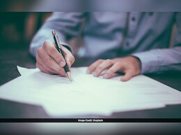 SC ने UPSC को दिव्यांग कैंडिडेट्स के लिए लेखक बदलने संबंधी दिए निर्देश, जानें क्या कहा