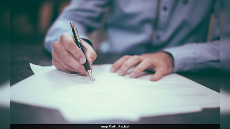 SC ने UPSC को दिव्यांग कैंडिडेट्स के लिए लेखक बदलने संबंधी दिए निर्देश, जानें क्या कहा