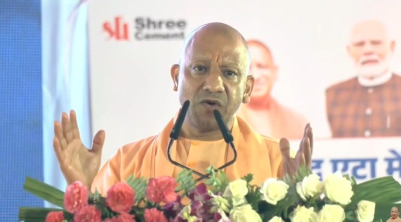पहले मुगलों ने लूटा, फिर अंग्रेजों ने तबाह किया; जो बच गया था उसे सपा-कांग्रेस ने... एटा में बरसे CM योगी