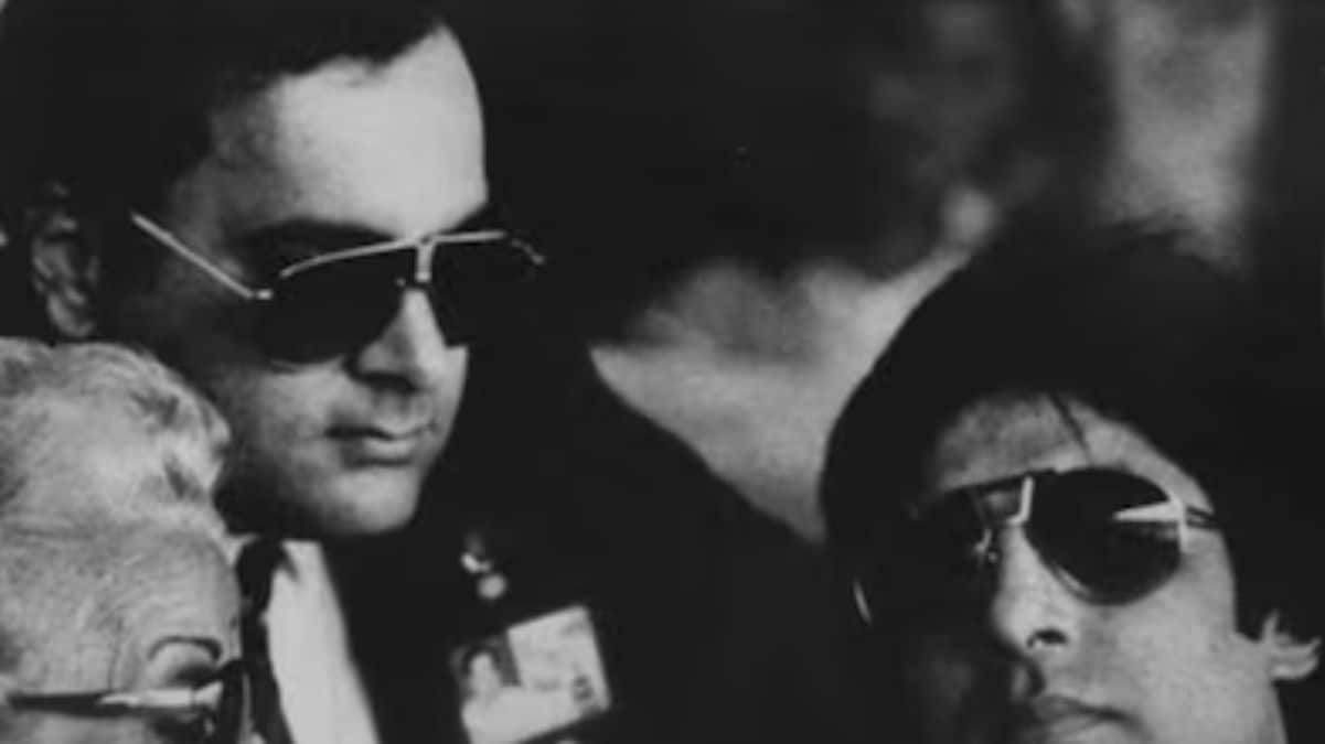Rajiv Gandhi with Amitabh Bachchan Rajiv Gandhi with Amitabh Bachchan