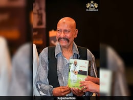 "Number One Wicketkeeper In The World": Azharuddin Hails Kirmani On Launch Of His Autobiography "Number One Wicketkeeper In The World": Azharuddin Hails Kirmani On Launch Of His Autobiography