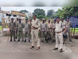 धार इमामबाड़ा मामला: मुस्लिम पक्ष ने सुप्रीम कोर्ट से याचिका वापस ली, पुलिस की तैनाती के बीच हुई जुमे की नमाज