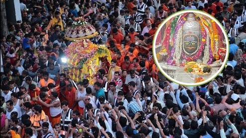 Last Sawan Somwar 2025: सावन का आखिरी सोमवार आज, शाम 4 बजे निकलेगी महाकाल की सवारी, प्रजा का जानेंगे हाल