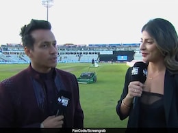 "I Am Going To Propose To You": WCL Owner Harshit Tomar Tells Presenter On Live TV, Video Viral "I Am Going To Propose To You": WCL Owner Harshit Tomar Tells Presenter On Live TV, Video Viral