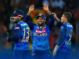 Asia Cup 2025: श्रीलंका ने किया एशिया कप के लिए 15 सदस्यीय टीम का ऐलान, स्टार ऑलराउंडर की हुई वापसी Asia Cup 2025: श्रीलंका ने किया एशिया कप के लिए 15 सदस्यीय टीम का ऐलान, स्टार ऑलराउंडर की हुई वापसी