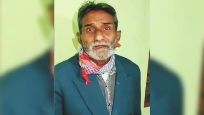 बुजुर्ग ने गाया मोहम्मद रफी का फेमस गाना, इस अंदाज में लगाए ऐसे उंचे सुर लोग भी नहीं पहुंच पाए वहां, बोले- ऐसा टैलेंट नहीं देखा