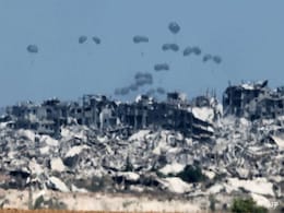 Israel Eases Gaza Blockade, But Aid Still Fails To Reach Starving People Israel Eases Gaza Blockade, But Aid Still Fails To Reach Starving People