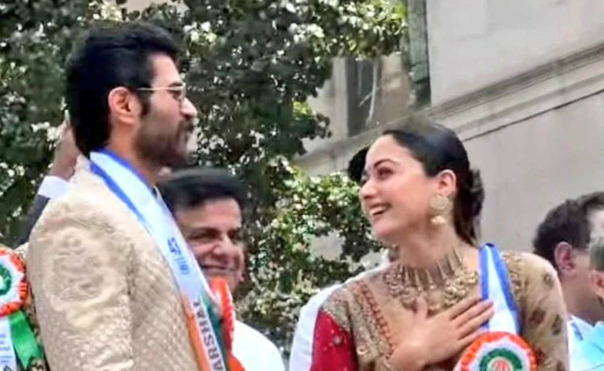 Viral: Rumoured Couple Rashmika Mandanna-Vijay Deverakonda Can't Take Eyes Off Each Other. Watch