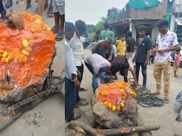 अच्छी बारिश के लिए&nbsp;नीमच&nbsp;में&nbsp;घास भैरव की पूजा-अर्चना, ट्रैक्टर से बांध कराया नगर भ्रमण