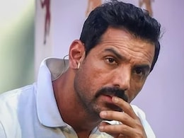 Why John Abraham Has Always Avoided Bollywood Parties: "I Have A Problem With Alcohol, I Also Sleep Very Early" Why John Abraham Has Always Avoided Bollywood Parties: "I Have A Problem With Alcohol, I Also Sleep Very Early"