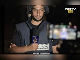 Anas Al-Sharif: इस्रायलच्या हल्ल्यात मरण पावलेला अल जजीराच्या पत्रकार कोण?  काय होती त्याची 'अंतिम इच्छा' Anas Al-Sharif: इस्रायलच्या हल्ल्यात मरण पावलेला अल जजीराच्या पत्रकार कोण?  काय होती त्याची 'अंतिम इच्छा'