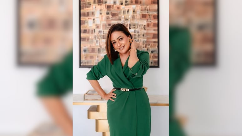 Ashwini Kaleskar Exclusive: 'अजय देवगन राजा हैं, मैंने मृणाल ठाकुर को गोद ले लिया.. ' Ashwini Kaleskar Exclusive: 'अजय देवगन राजा हैं, मैंने मृणाल ठाकुर को गोद ले लिया.. '