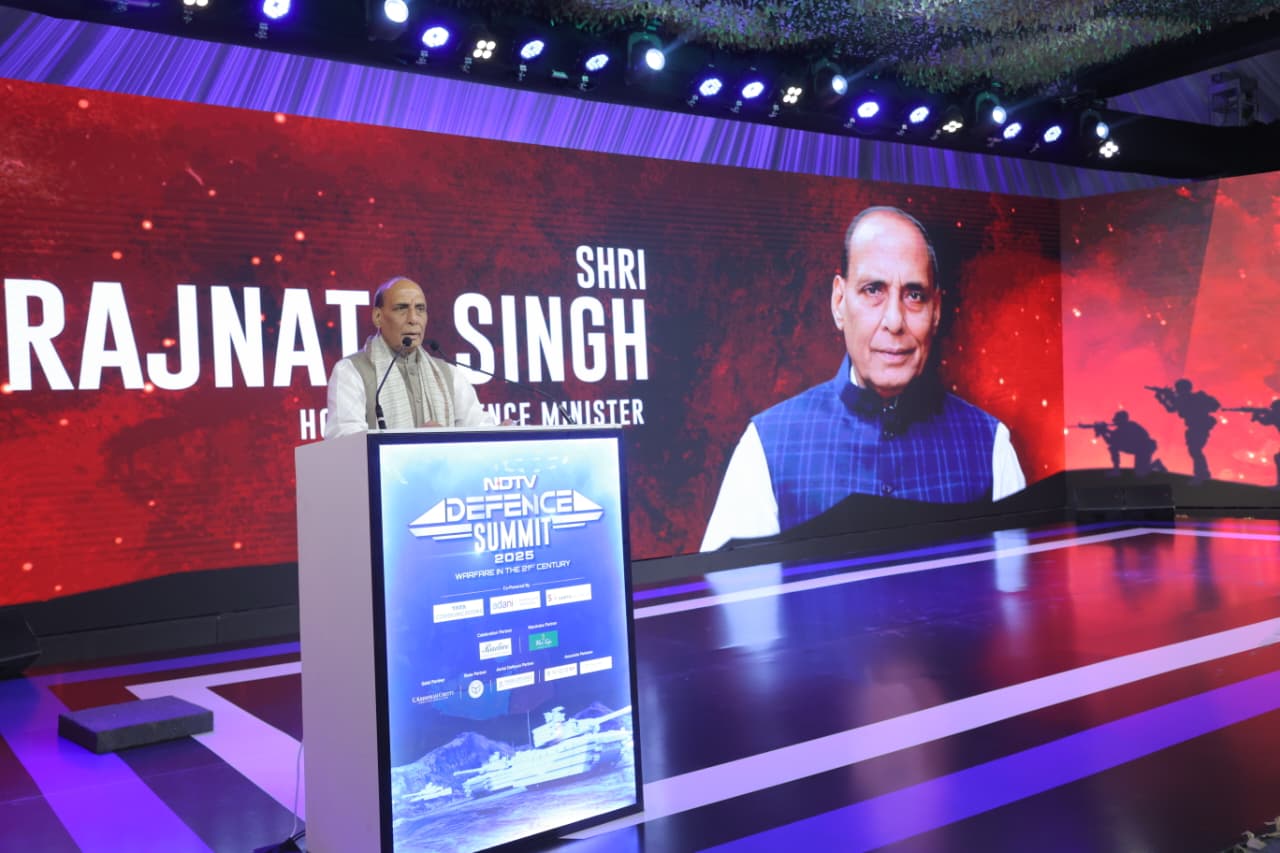 भारत के डिफेंस के खर्च पर NDTV डिफेंस समिट में क्या बोले राजनाथ सिंह, पढ़ें