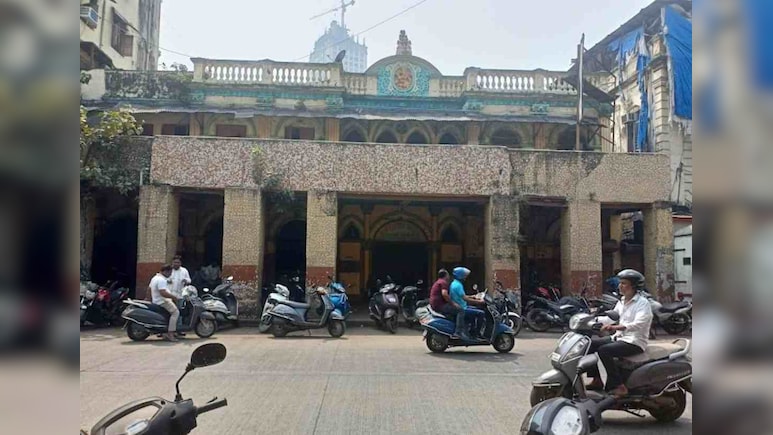 न्यू रोशन टॉकीज तोड़फोड़ केस में अब्दुल कादर गिरफ्तार,  ईडी की अटैच प्रॉपर्टी पर अतिक्रमण का आरोप