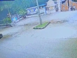 Rajasthan: माउंट आबू की सड़कों पर बेखौफ चहलकदमी करता दिखा भालू , CCTV में कैद हुई मस्ती Rajasthan: माउंट आबू की सड़कों पर बेखौफ चहलकदमी करता दिखा भालू , CCTV में कैद हुई मस्ती