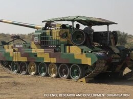 भारत बन रहा ग्लोबल डिफेंस मैन्यूफैक्चरिंग हब, 2029 तक  3 लाख करोड़ के उत्पादन का लक्ष्य