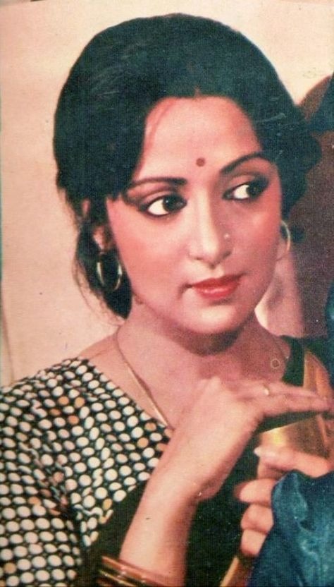 हेमा मालिनी जैसा था हूबहू चेहरा, दी कई हिट फिल्में, लेकिन जिंदगी का ट्रैजिक क्लाइमैक्स और 33 की उम्र में थम गईं सांसे