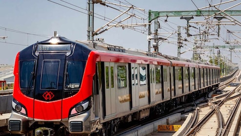 कैसे बन सकते हैं मेट्रो ड्राइवर, क्या है मिनिमम क्वाालिफिकेश, सिलेक्शन प्रोसेस और सैलरी..?