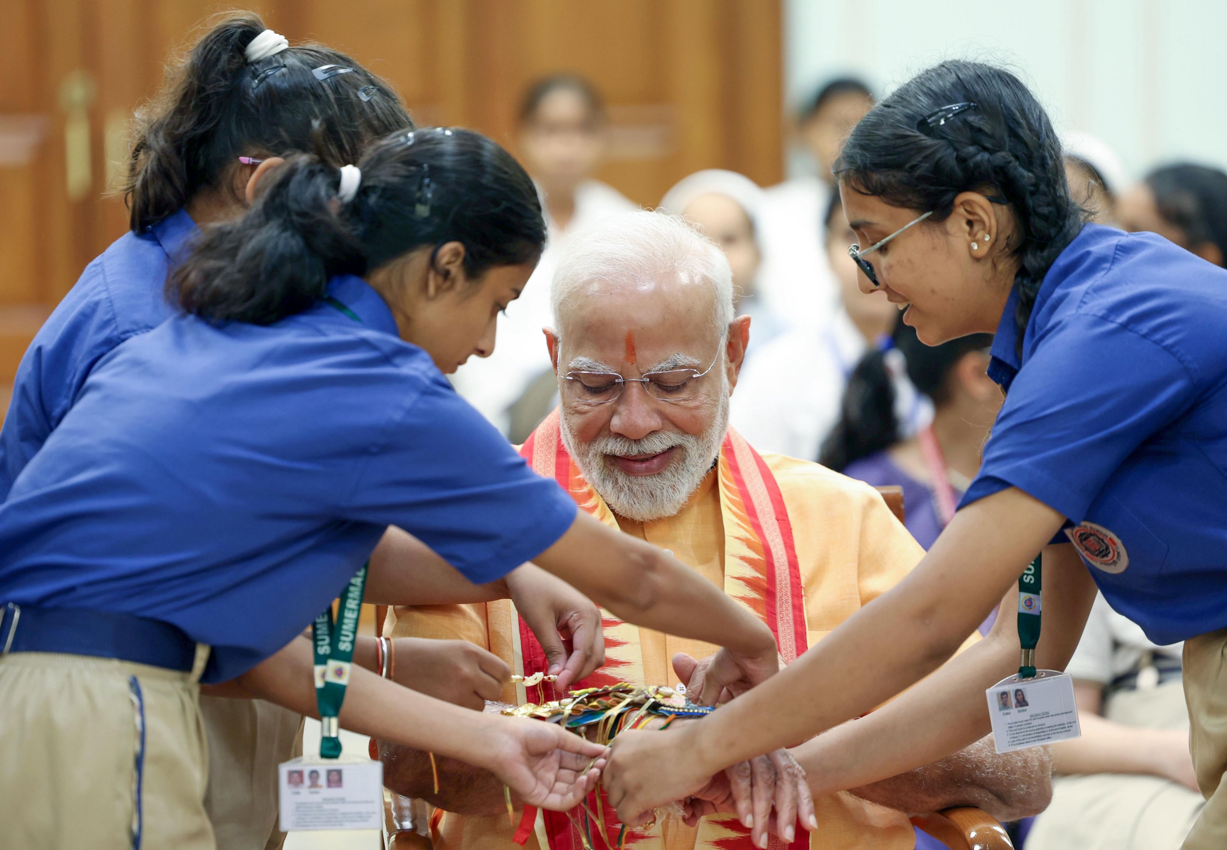 PM Modi Celebrates Raksha Bandhan At His Residence With Children