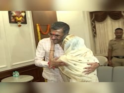 55 Years Later, An Emotional Homecoming For Maharashtra Minister At &#039;Meghdoot&#039;