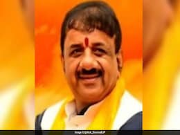 Row Over Bhopal MP Alok Sharma's Remarks, Congress Calls Him "Anti-National" Row Over Bhopal MP Alok Sharma's Remarks, Congress Calls Him "Anti-National"
