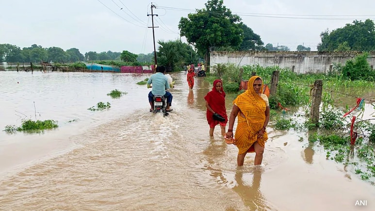 Varanasi Schools Shut Till August 6 Amid Flood-Like Situation Varanasi Schools Shut Till August 6 Amid Flood-Like Situation