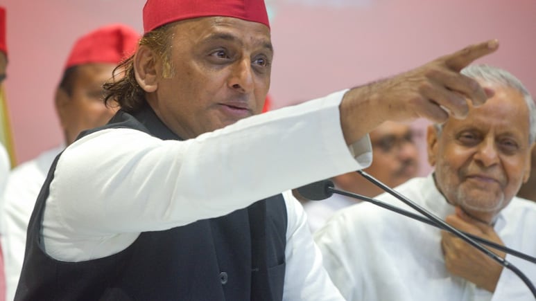 एक-दूसरे को आई लव यू कहने लगे तो सारे मसले खत्म... आई लव मोहम्मद और महादेव पर अखिलेश यादव