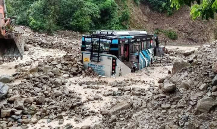 Flash Floods Block Major Highway, Himachal's Monsoon Death Count Rises To 261
