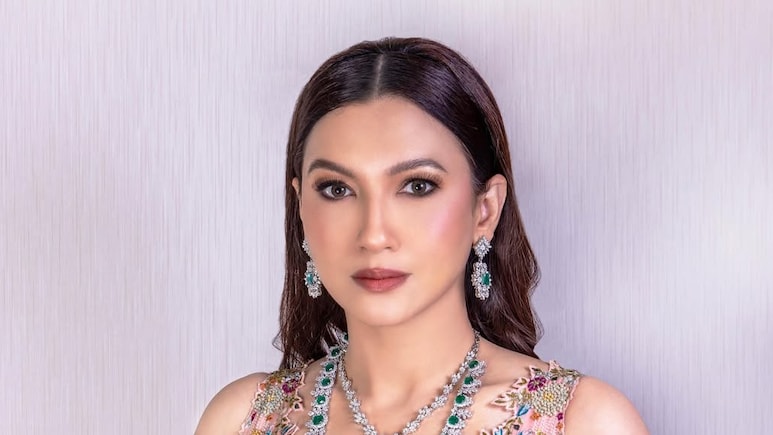 How Gauahar Khan Lost 10 Kg In 10 Days After Son's Birth: "My Diet Only Included..."