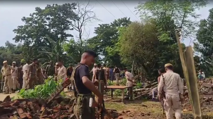 Assam Evicts 146 Families From 132 Acres Of Forest Land In Golaghat