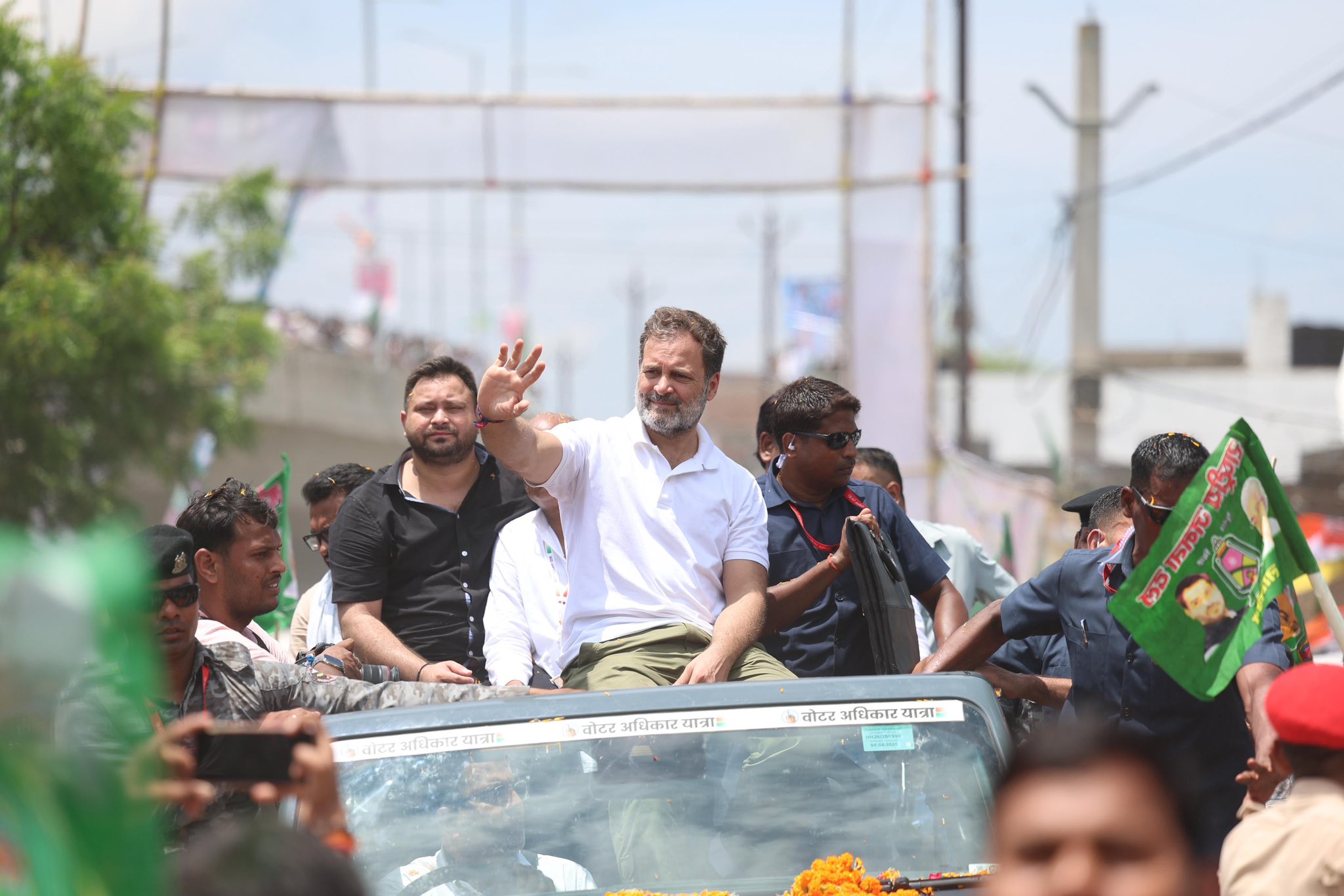 Congress Trailing In All Seats On Rahul Gandhi's Bihar Yatra Route