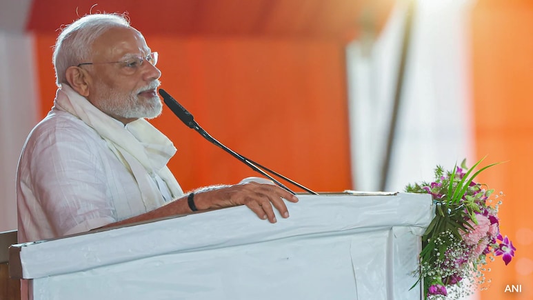 After Trump's 25% Tariff Move, PM Modi's Big <i>'Swadeshi'</i> Push After Trump's 25% Tariff Move, PM Modi's Big <i>'Swadeshi'</i> Push