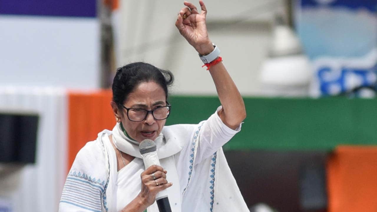 Video: Mamata Banerjee's 'All Out War' Pitch As Amit Shah Meets Bengal Leaders