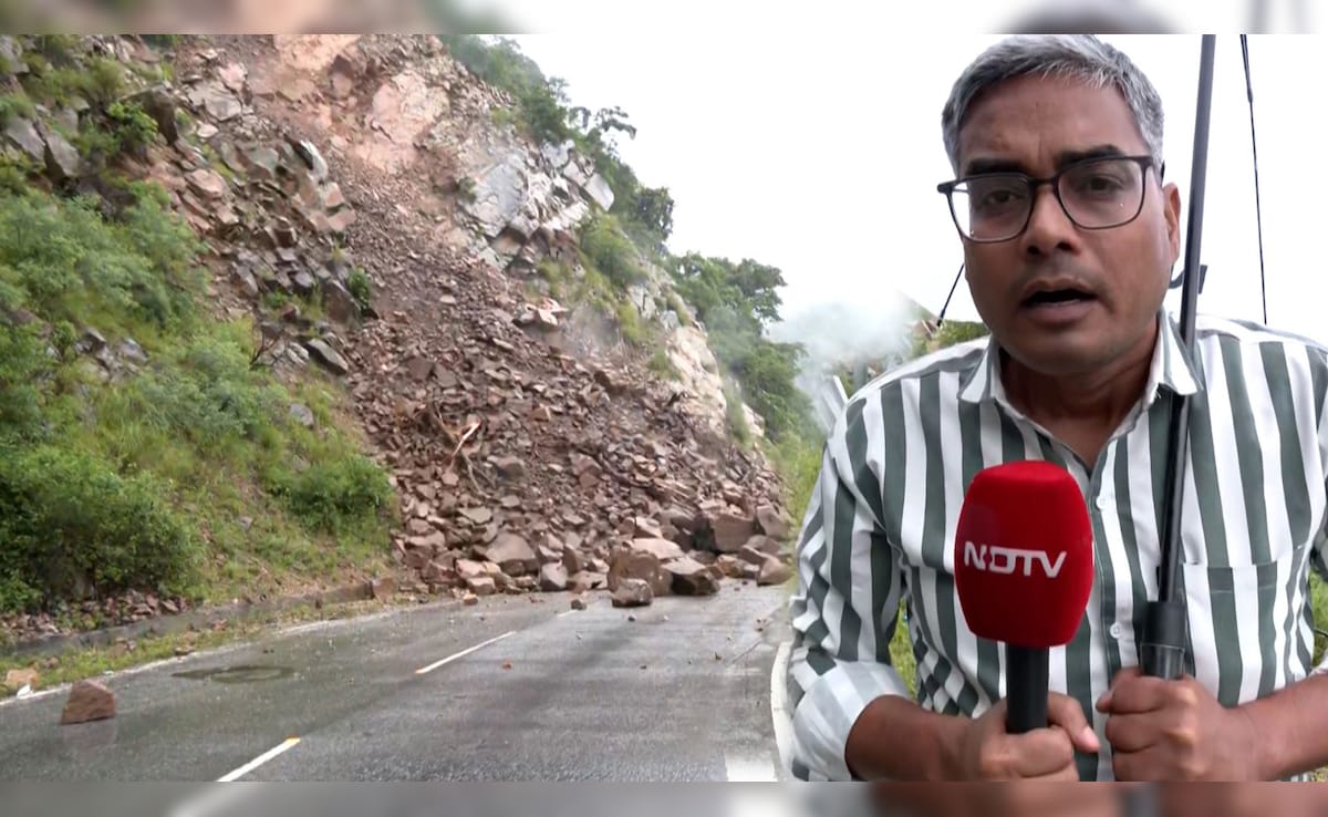 Video: Dramatic Landslide In Uttarkashi During NDTV Live Report