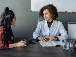 Health Decoder: How To Talk To A Gynaecologist Without Feeling Awkward Health Decoder: How To Talk To A Gynaecologist Without Feeling Awkward