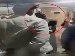 Video: Raj Thackeray's Partymen Slap Migrant After Argument Over Accident Video: Raj Thackeray's Partymen Slap Migrant After Argument Over Accident