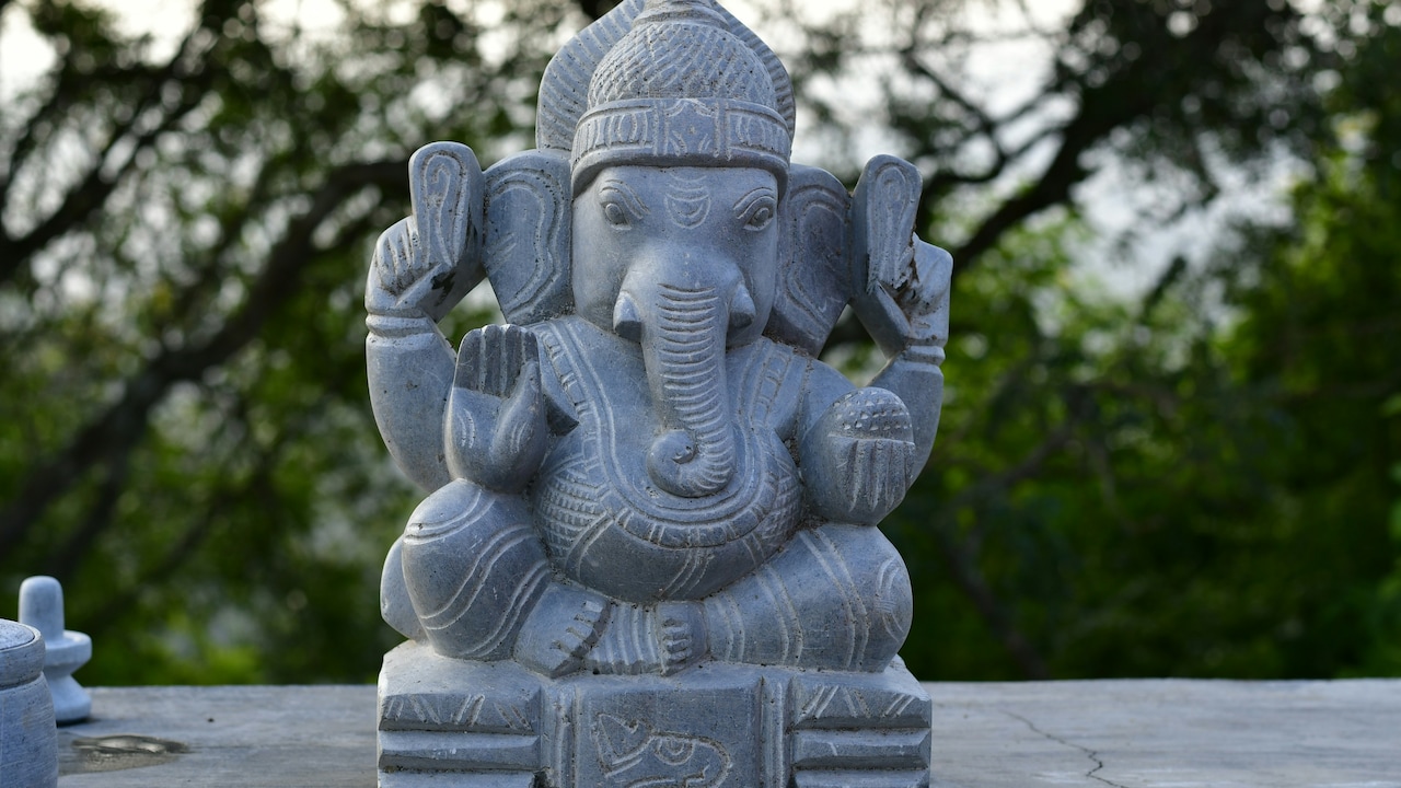 Bring Home Blessings With The Eco-Friendly Ball Ganesh Ji Idol From Myntra